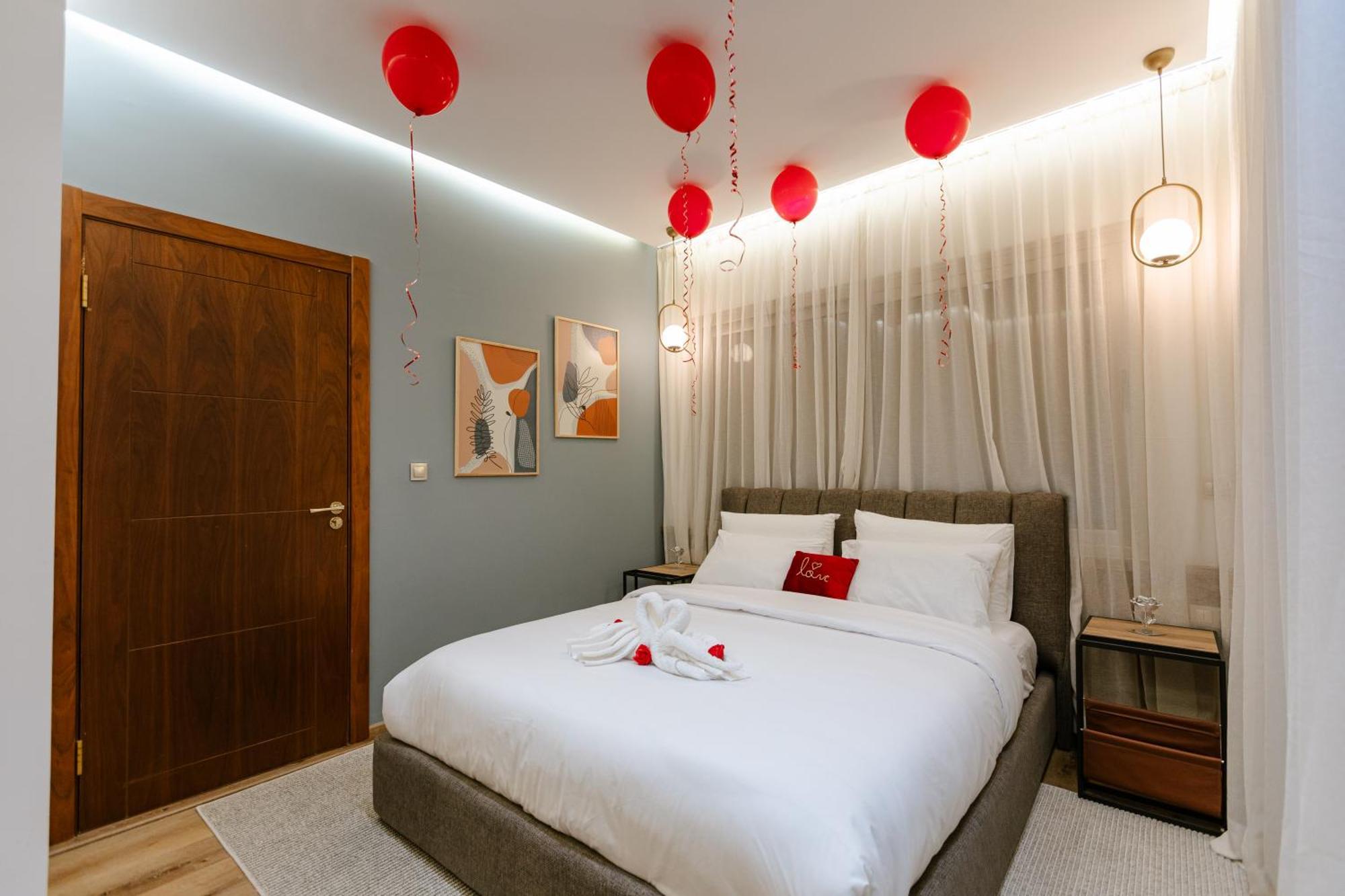 Marina View Residence Luxurious Studio Retreat With Stunning Ocean Views 1 Double Bedroom, 1 Convertible Couch Tanca Dış mekan fotoğraf