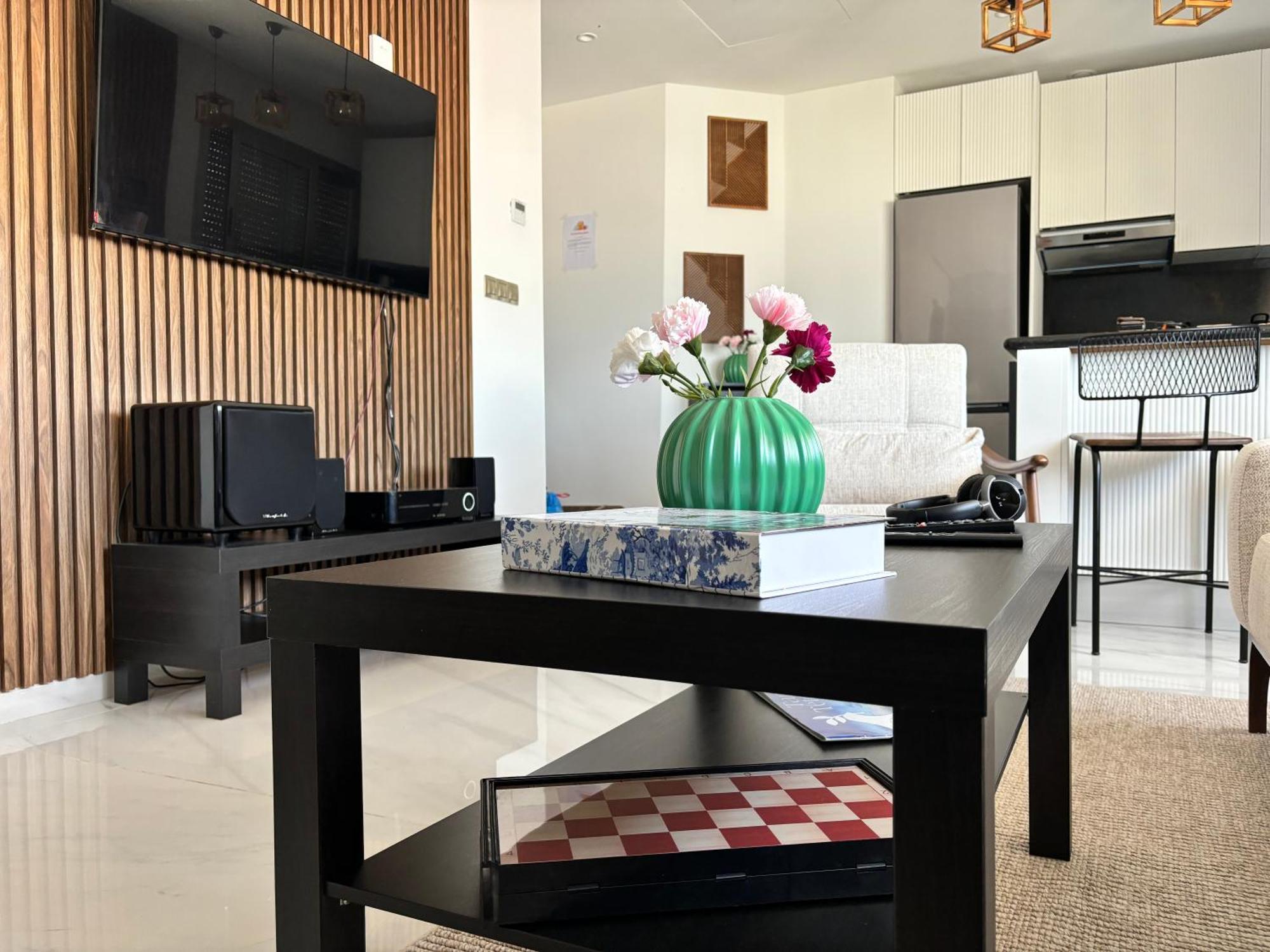 Marina View Residence Luxurious Studio Retreat With Stunning Ocean Views 1 Double Bedroom, 1 Convertible Couch Tanca Dış mekan fotoğraf